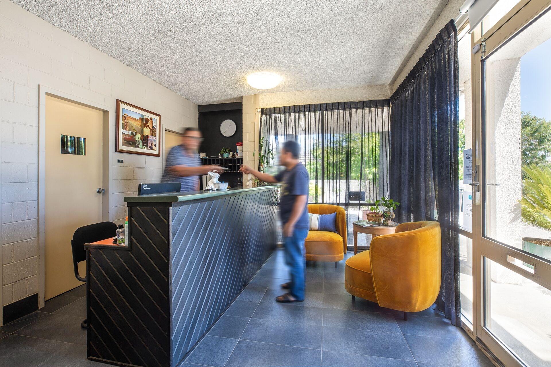 Vista Lobby The Mulgrave Motel