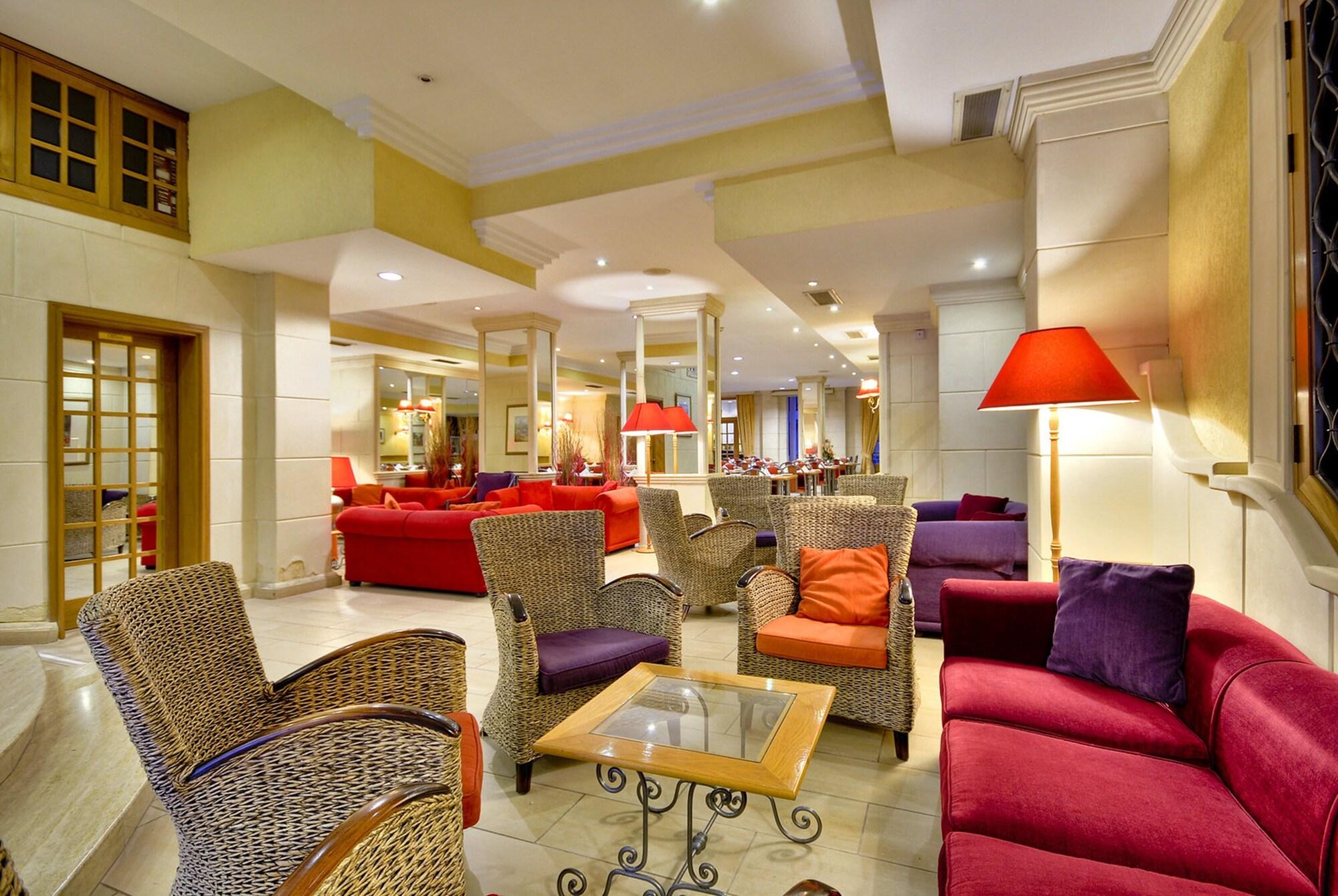 Vista Lobby Hotel Kennedy Nova