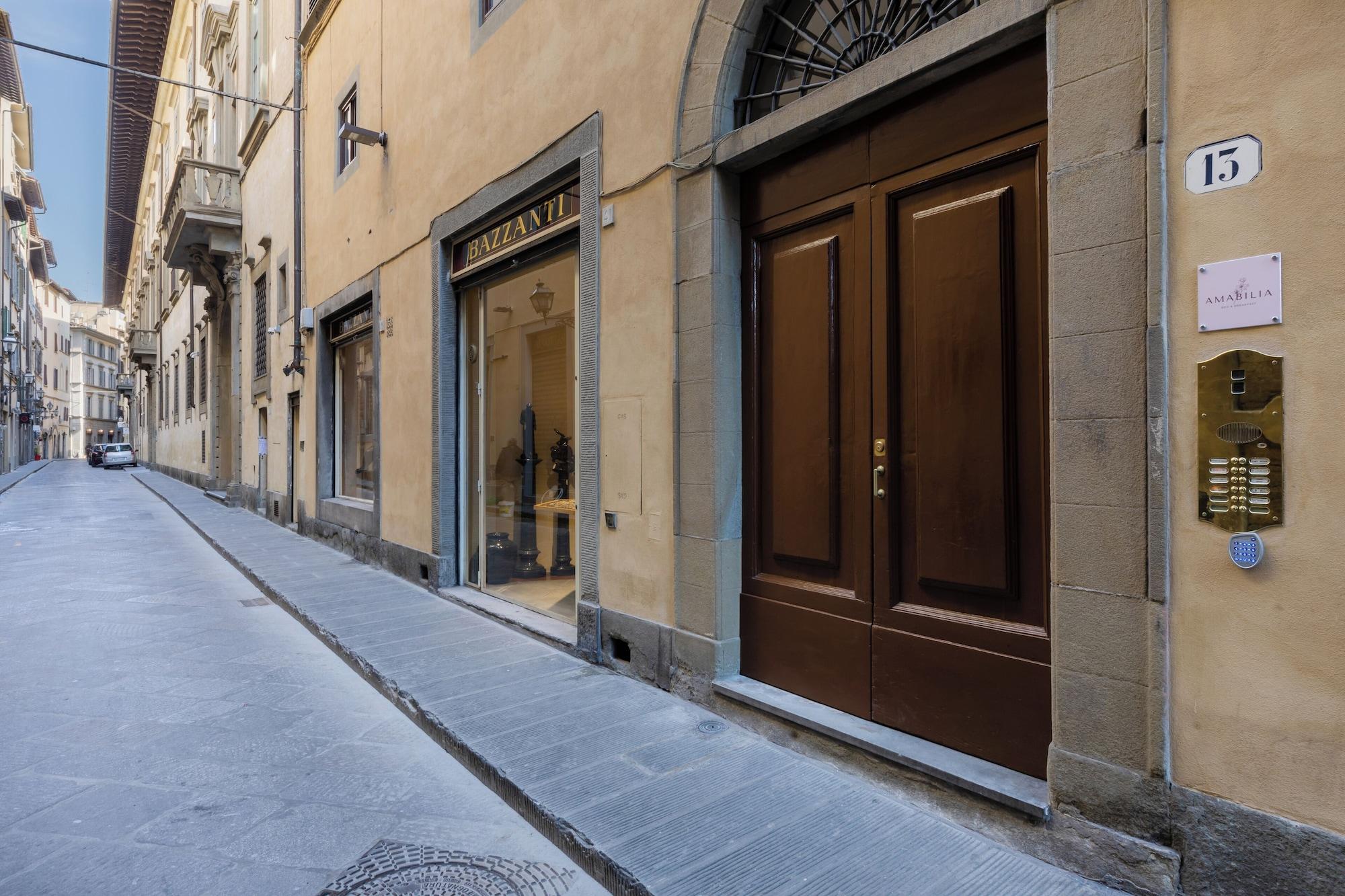 Vista Exterior Amabilia Florence