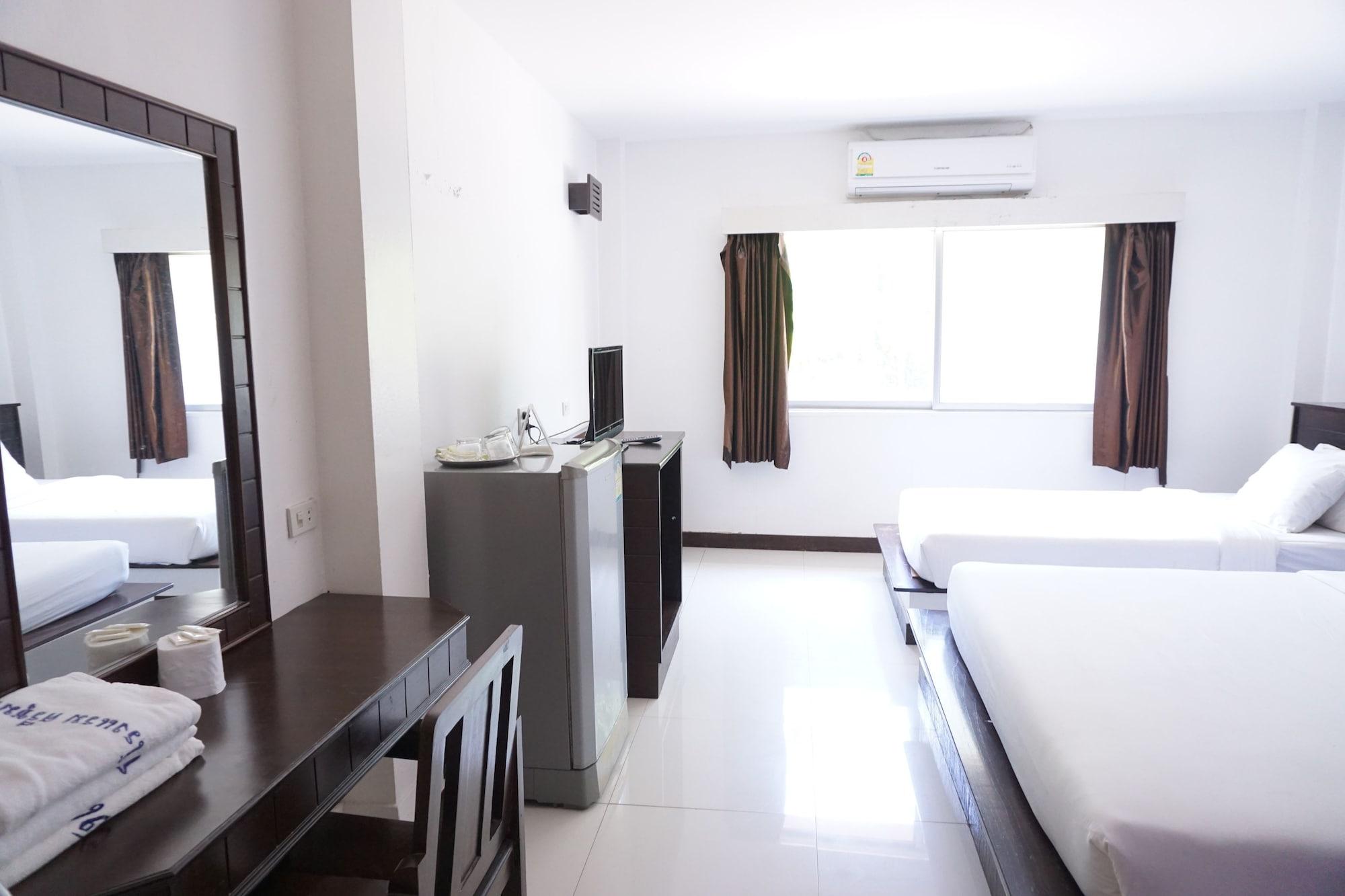 Set de Habitación Sri Chumphon Hotel