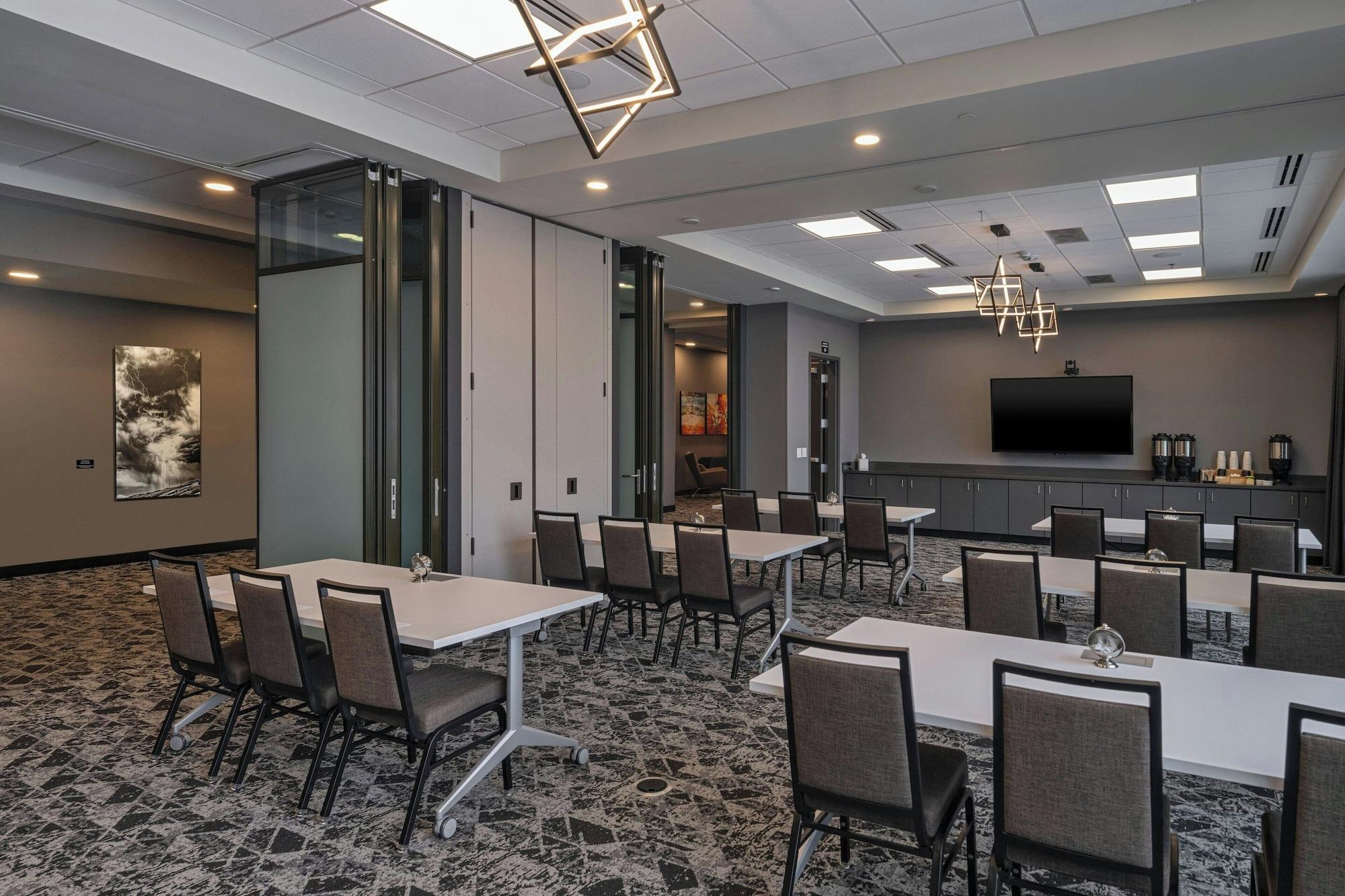 Sala de Reuniones SpringHill Suites by Marriott Colorado Springs Downtown