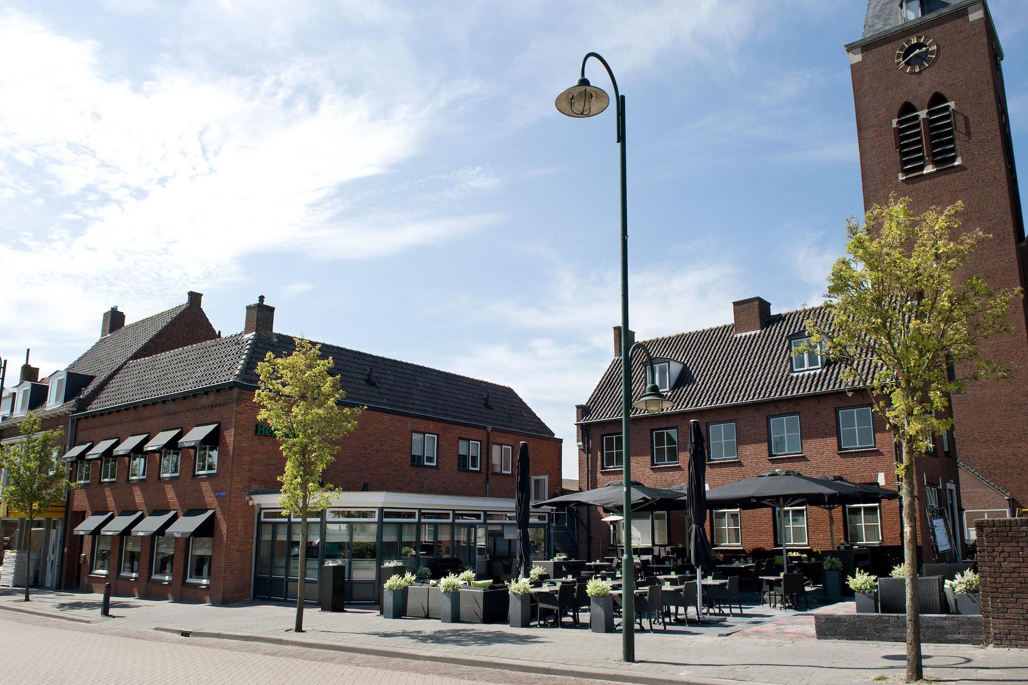 Vista Exterior Hotel-Restaurant Thuis!