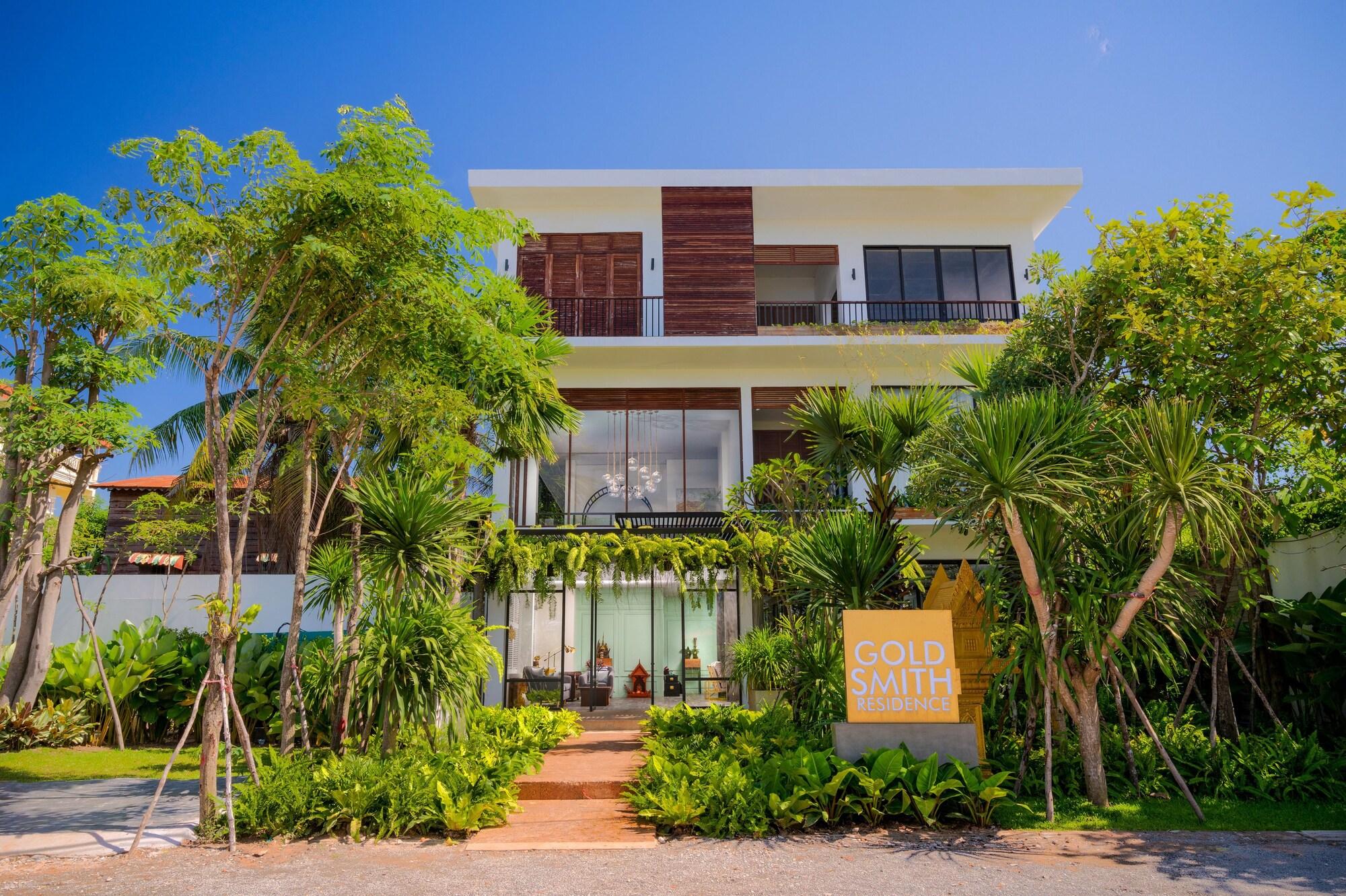 Vista Exterior Gold Smith Residence