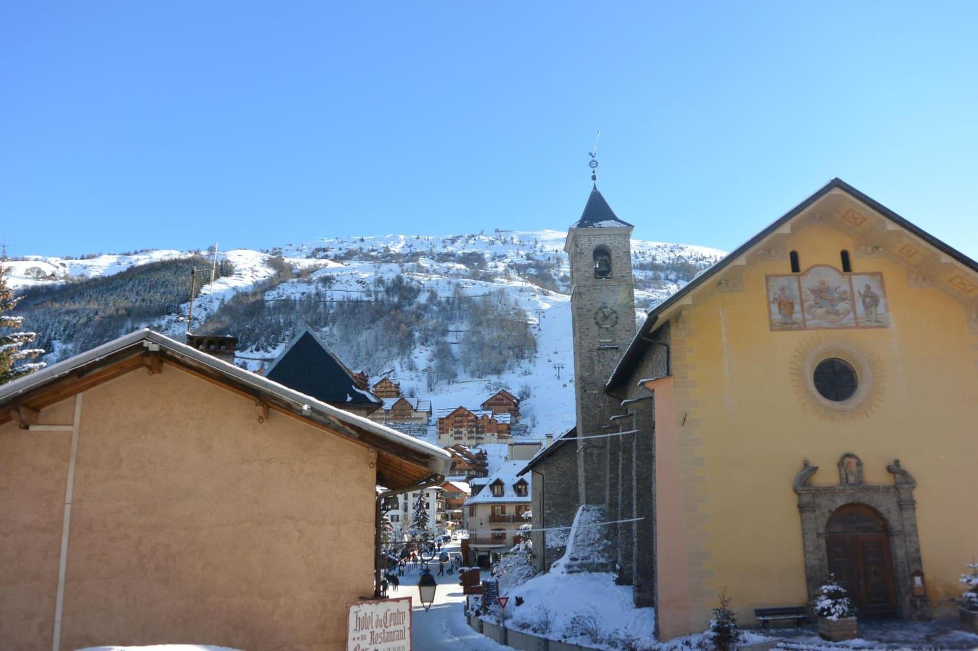 Vista Exterior Hôtel du Centre