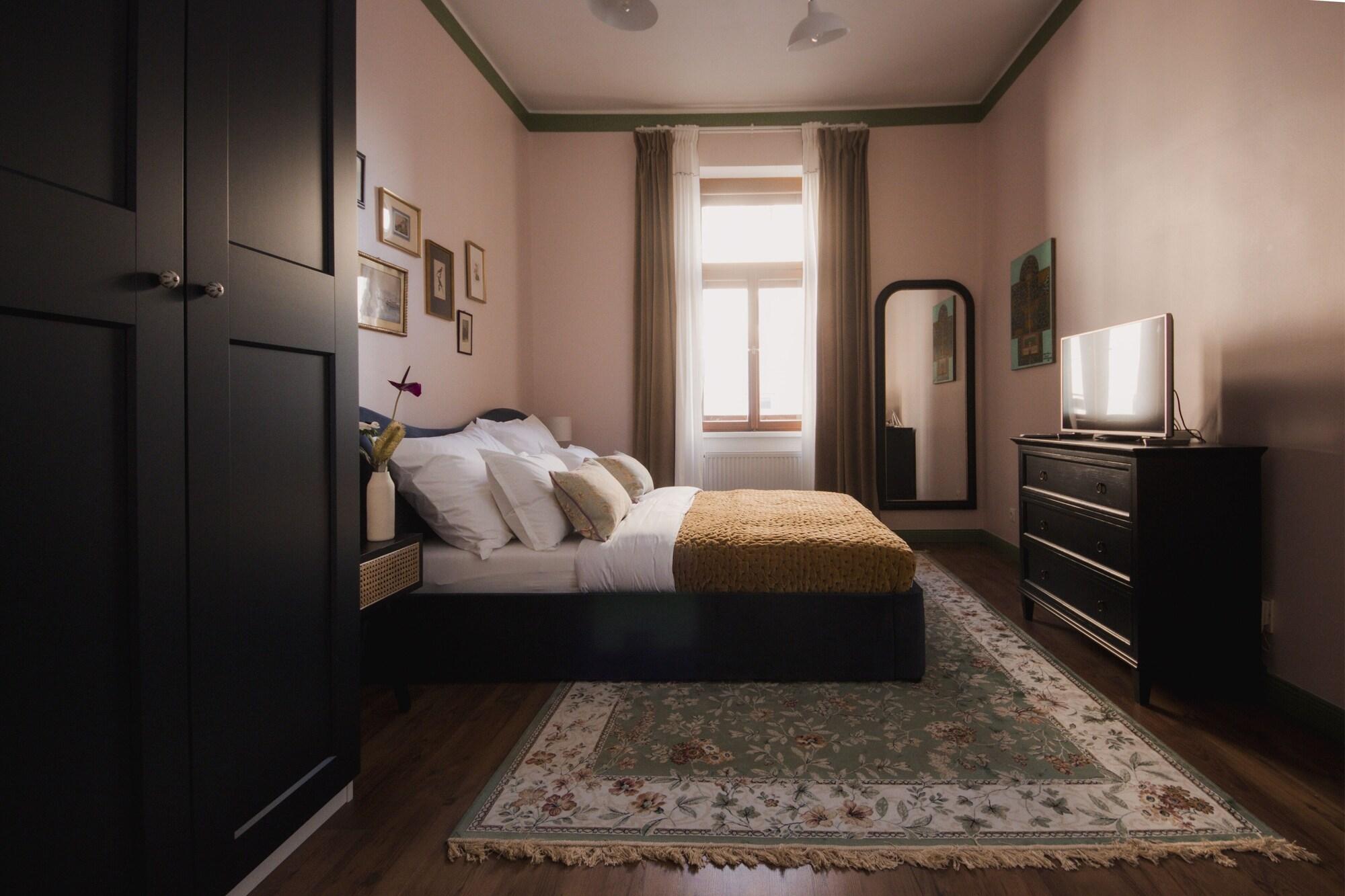 Varios Oak House Vienna