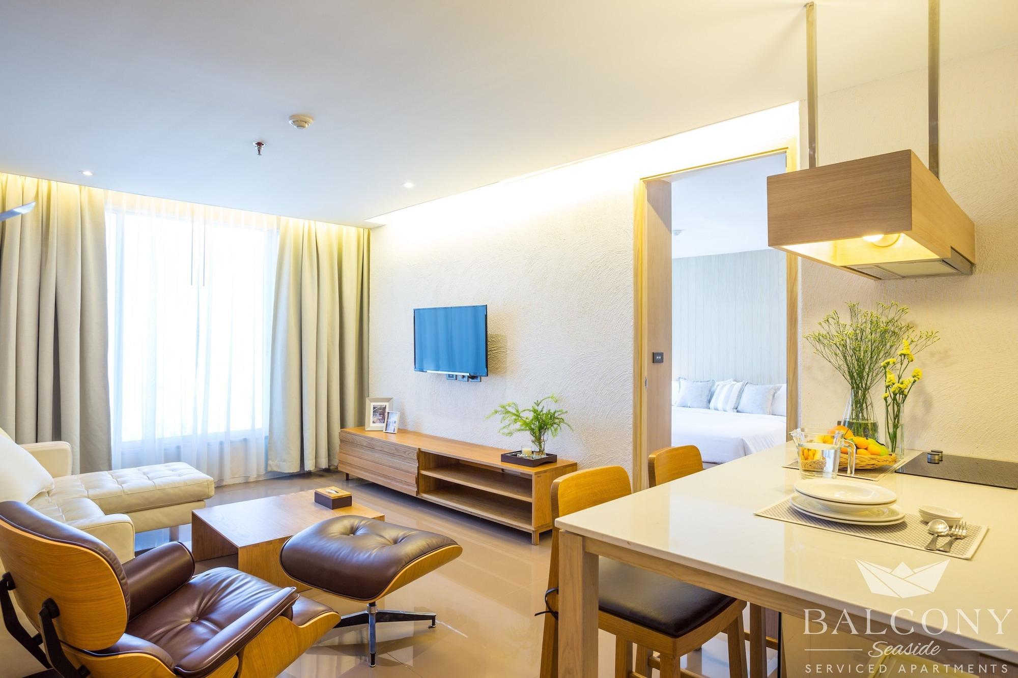 Vista Lobby Balcony Seaside Sriracha Hotel Serviced Apartments