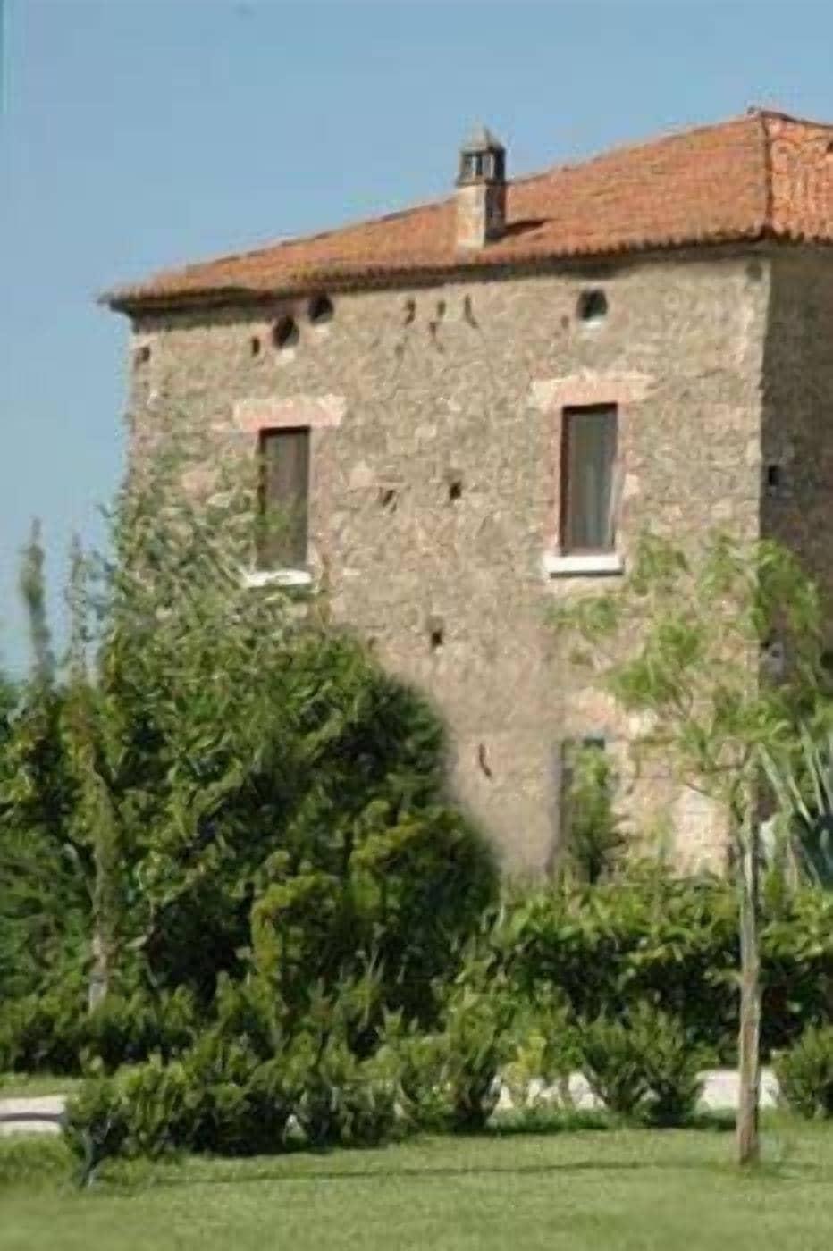 Vista Exterior Casale 900