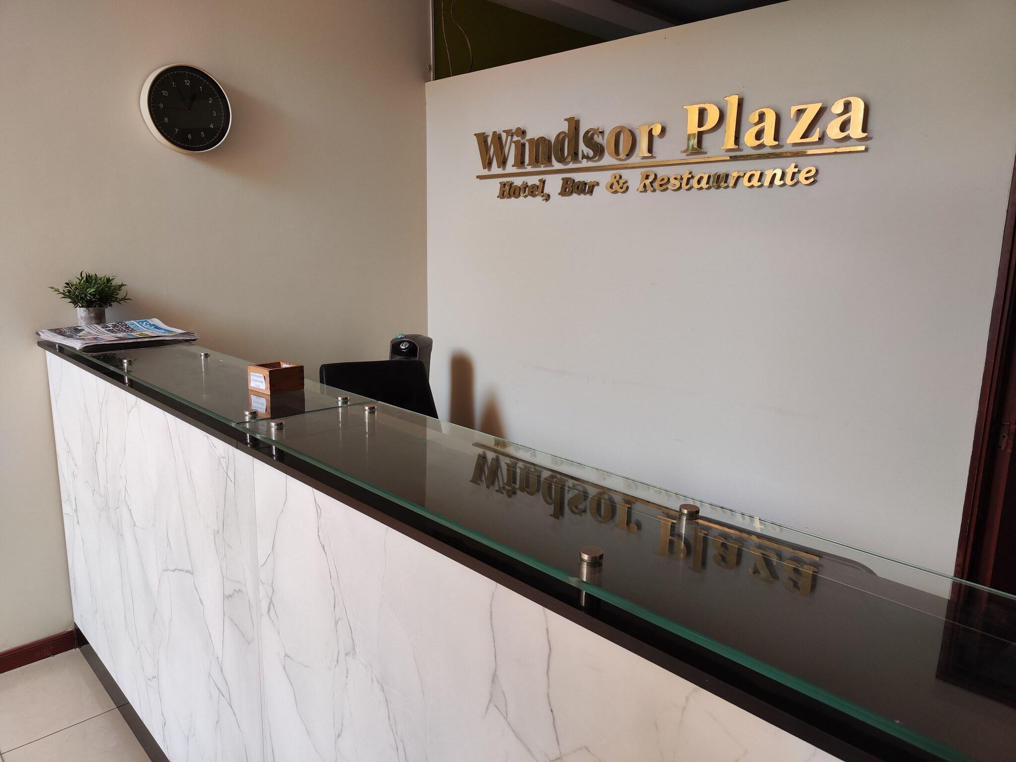 Vista Lobby Hotel Windsor Plaza