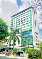 Alojamiento - Novelty Suites Hotel