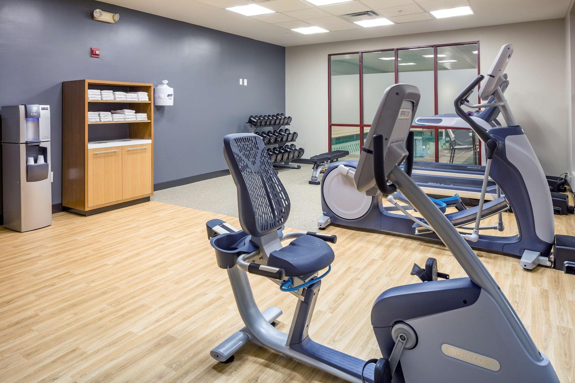 Gimnasio Doubletree By Hilton Boston Logan Airport Chelsea