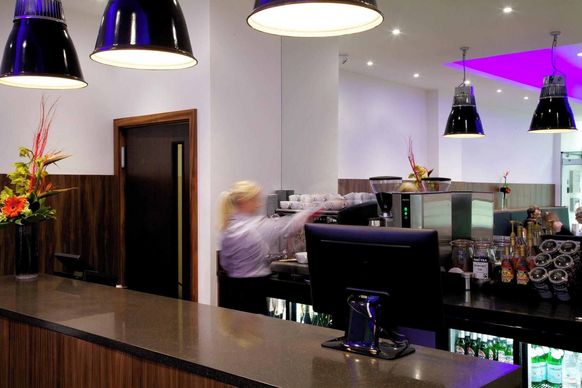 Vista Lobby The Z Hotel Liverpool