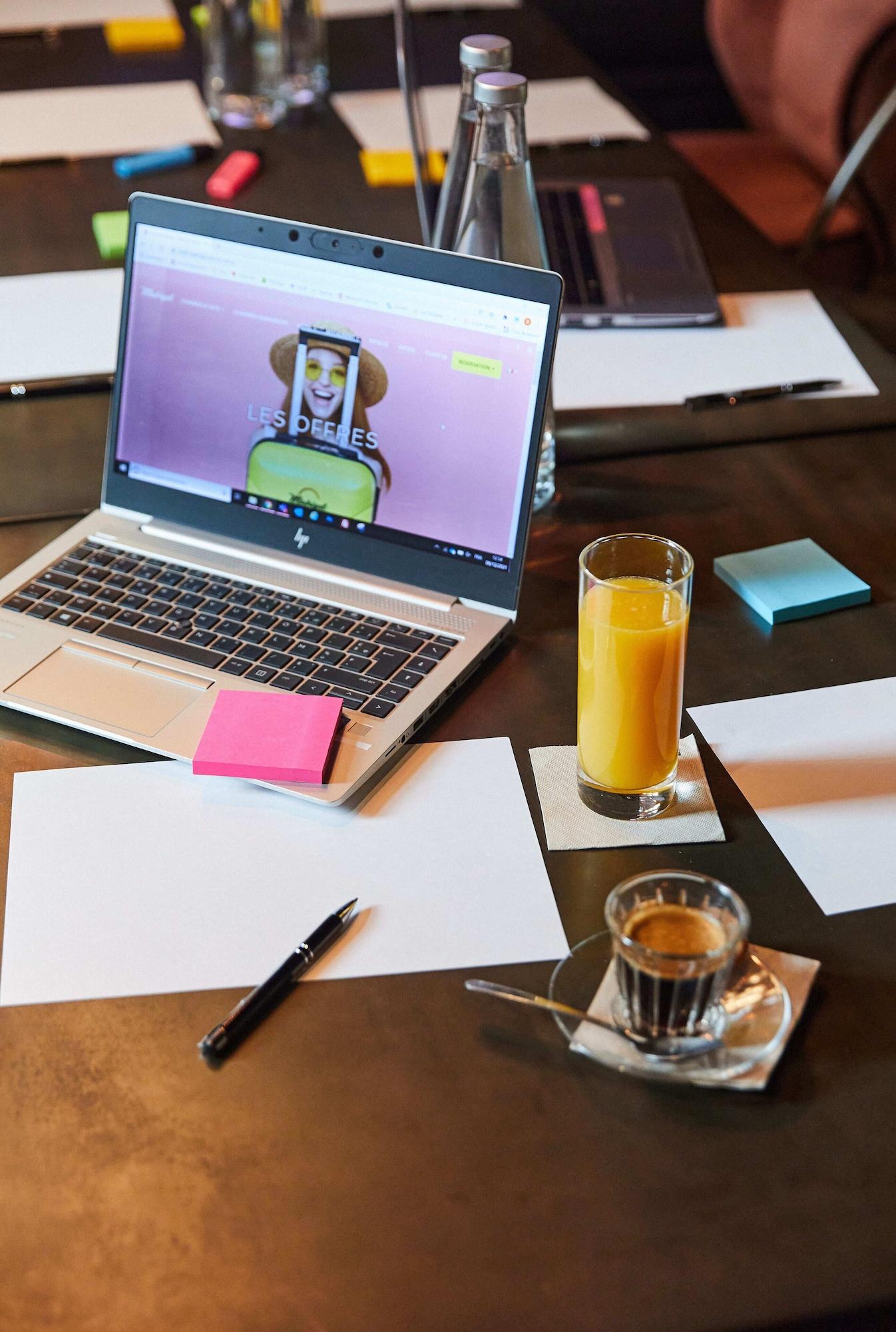 Sala de Reuniones Madrigal hotel