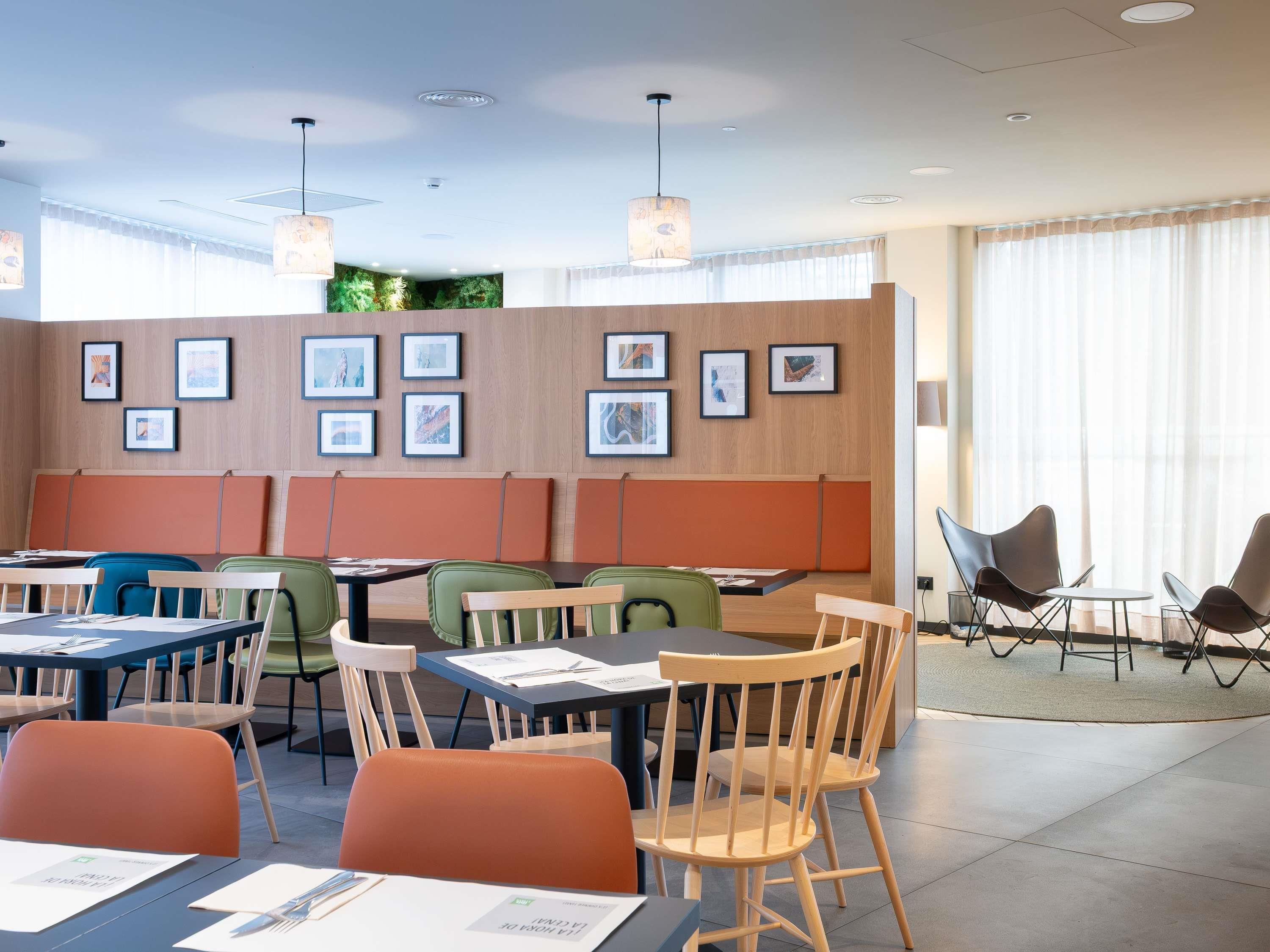 Restaurant Ibis Styles Santander