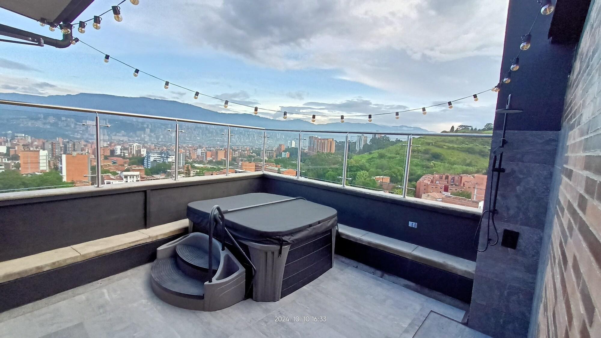 Instalaciones Recreativas Hotel Living 35 Suites