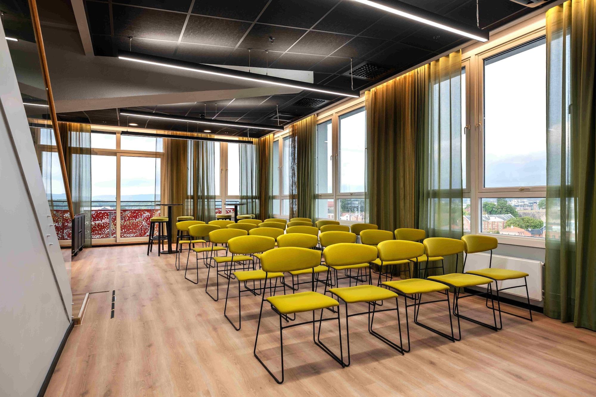 Vista Exterior Thon Hotel Panorama