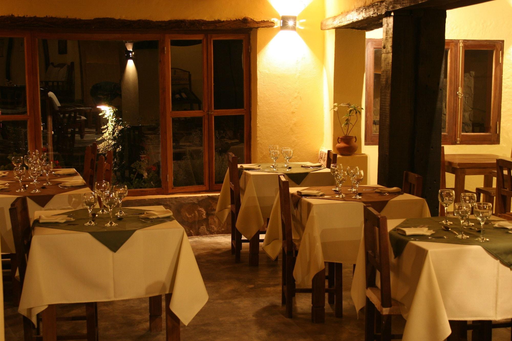 Restaurant Posada Con Los Angeles