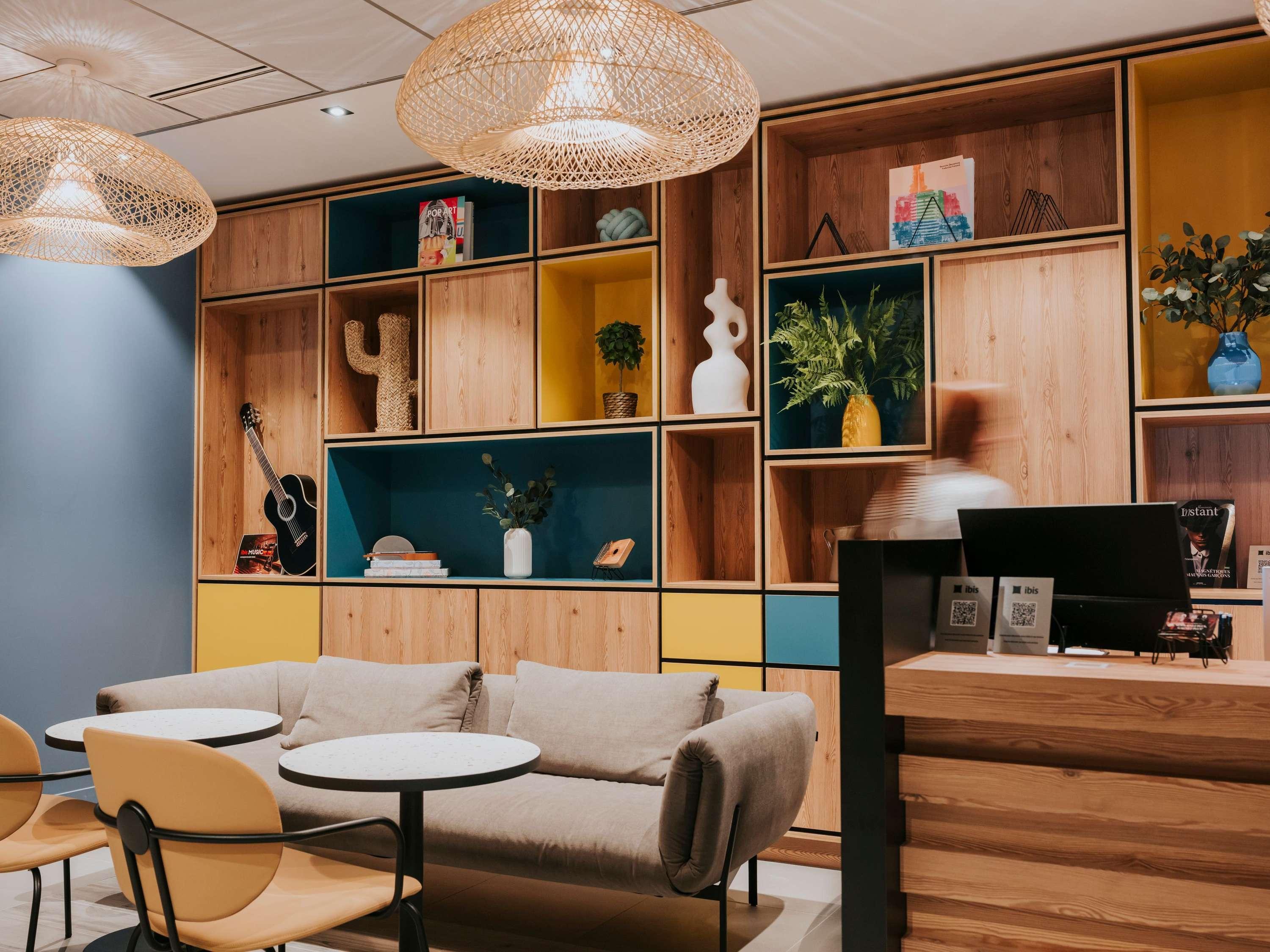 Bar/Salón Ibis Rouen Centre Rive Droite Pasteur