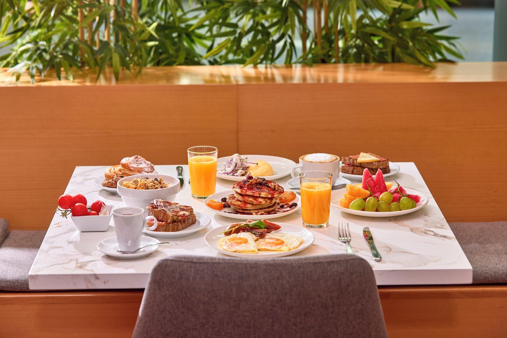 Restaurant Hotel Civis Luz Castellón