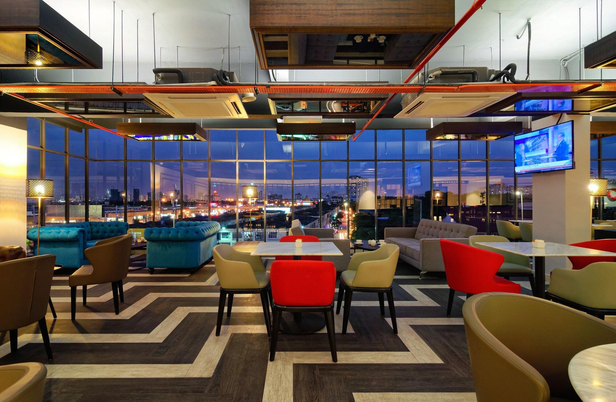 Restaurant Bespoke Hotel Puchong