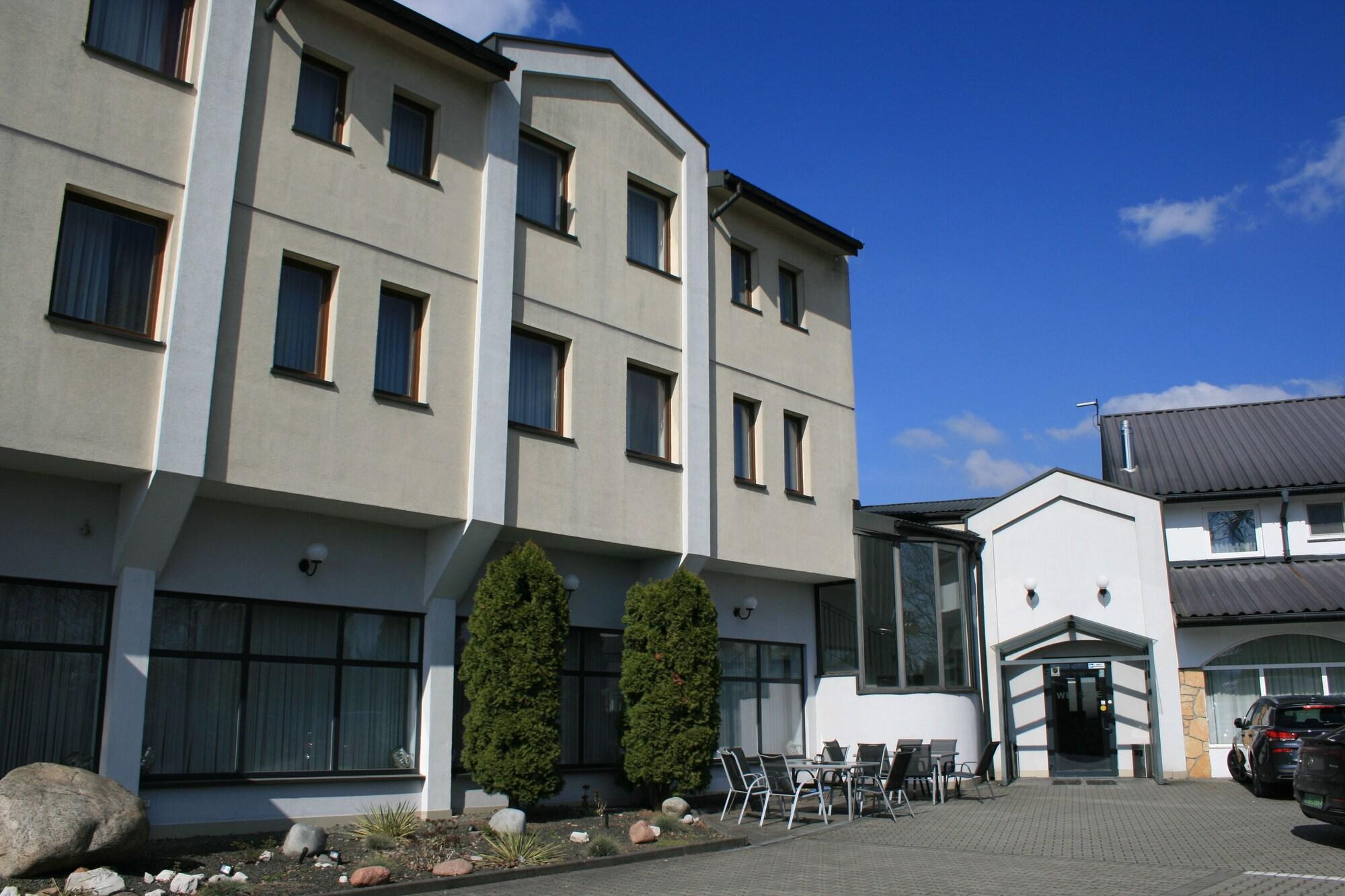 Varios Hotel Junior 2