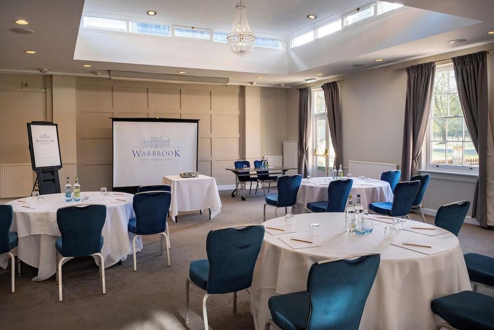Sala de Reuniones Warbrook House Heritage Hotel