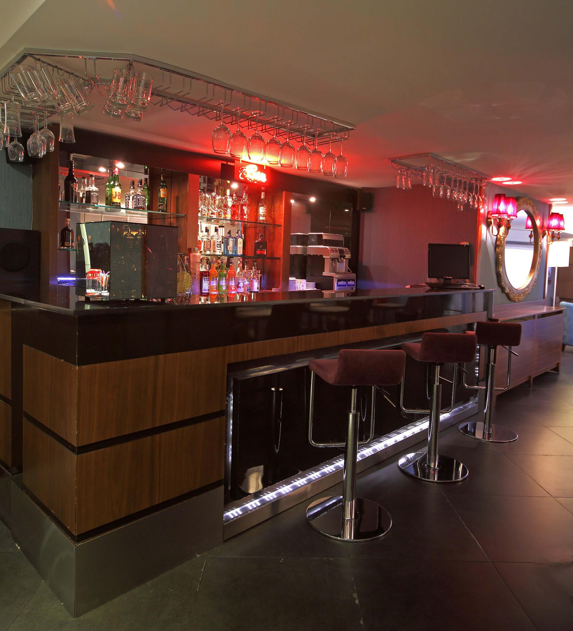 Bar/Salón Polatdemir Hotel