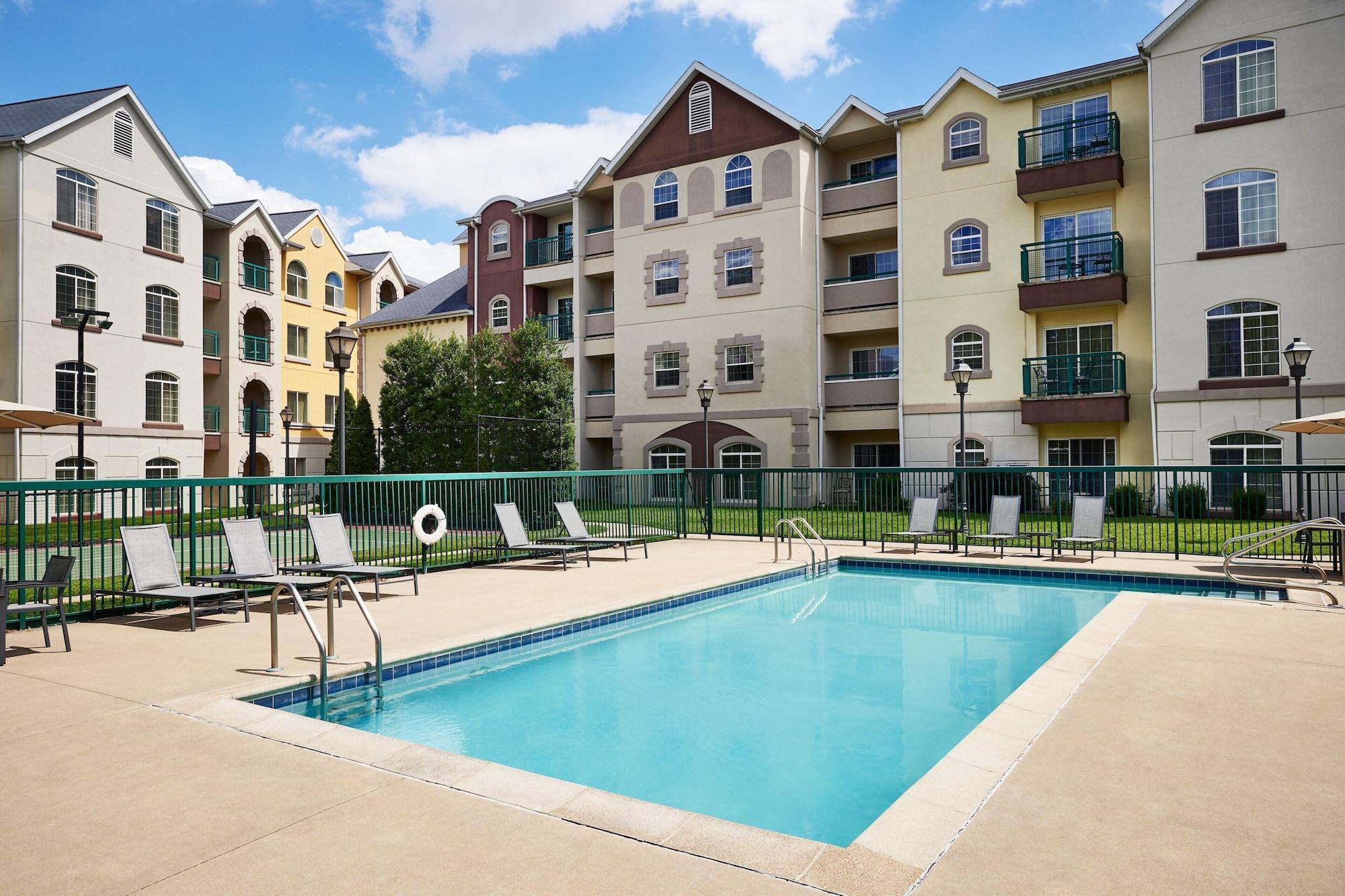 Vista Piscina Residence Inn by Marriott Springfield
