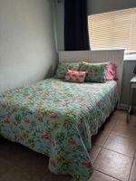 Alquiler Vacacional - 2BR 1bath Condo!  Walking distance to the beach, shopping and restaurants.