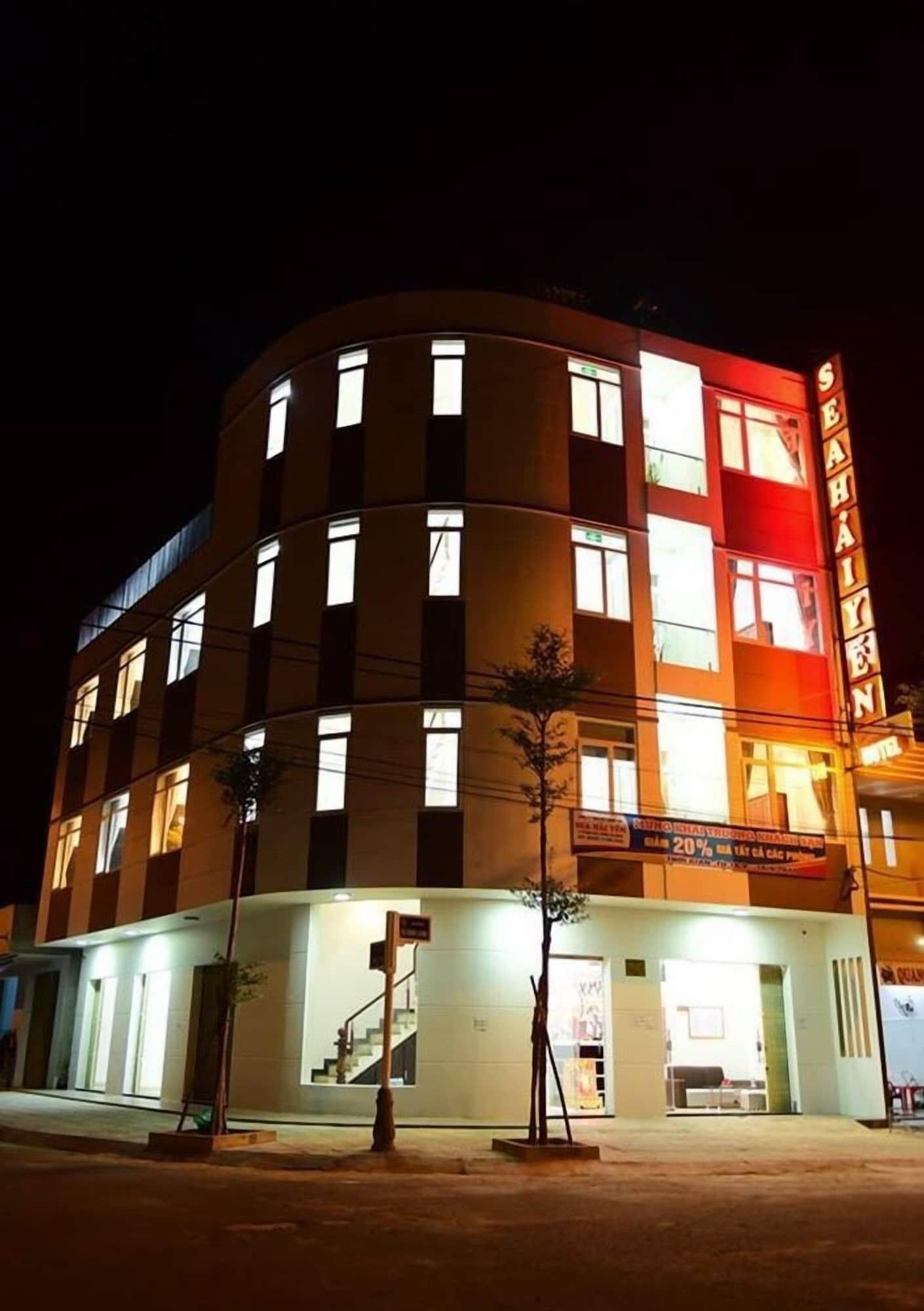 Varios Sea Hai Yen Hotel