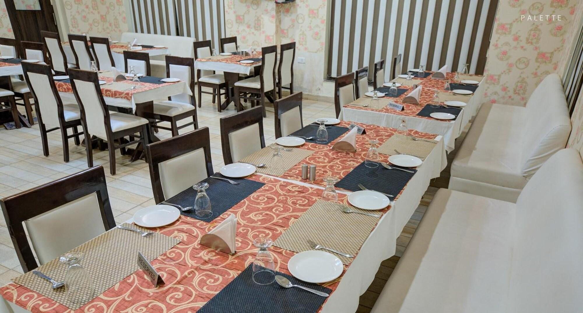 Restaurant Hotel Amrit Manthan