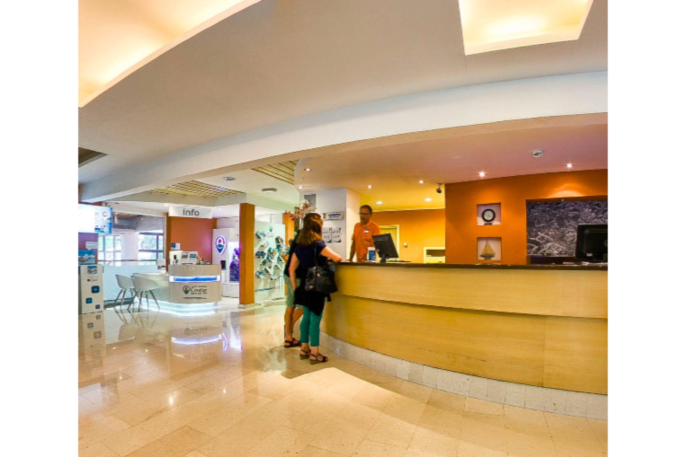 Vista Lobby Valamar Tamaris Resort