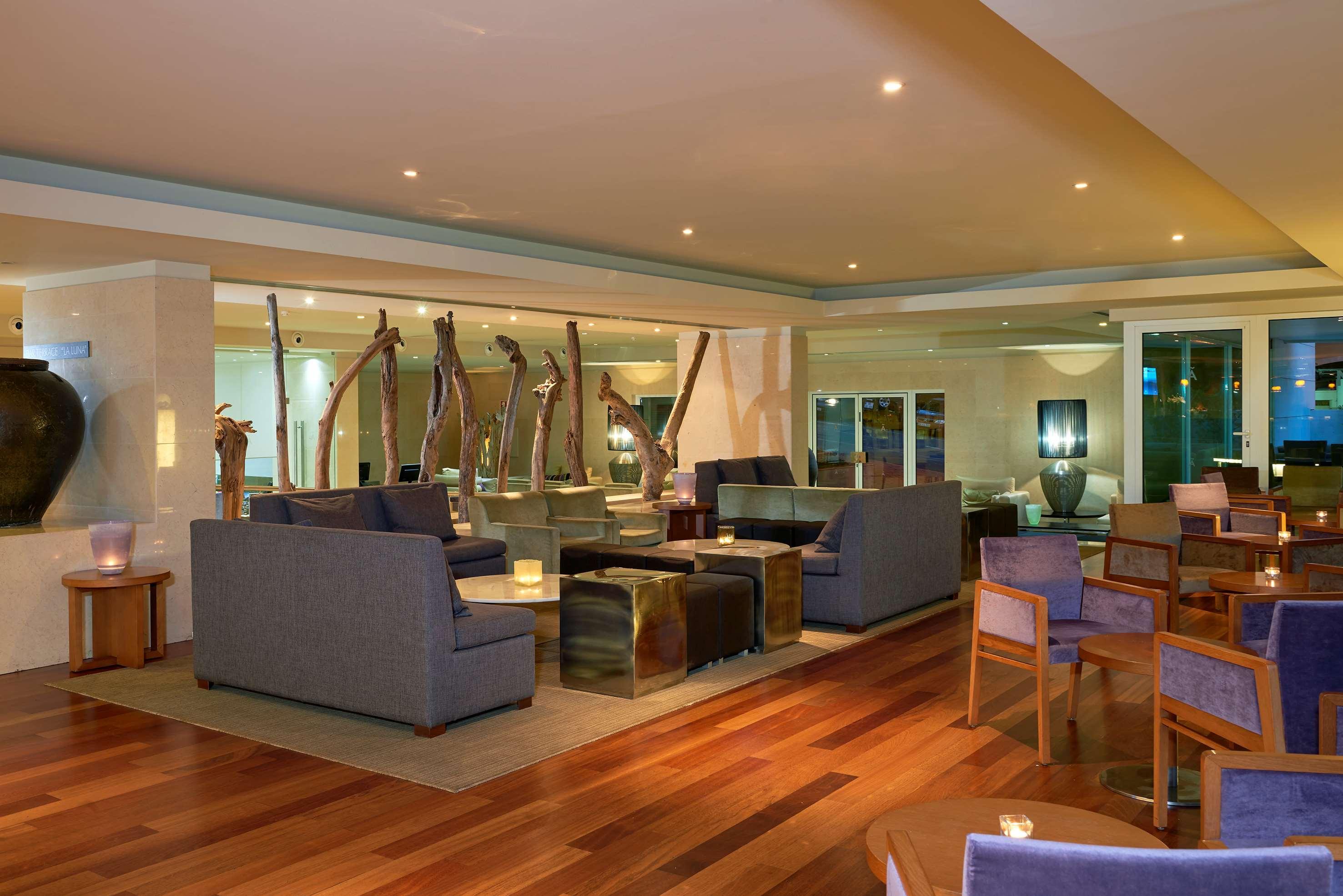 Vista Lobby Melia Madeira Mare