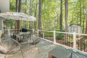 Alquiler Vacacional - 8 Mi to Ocean City Beach: Home w/ Pool Access!