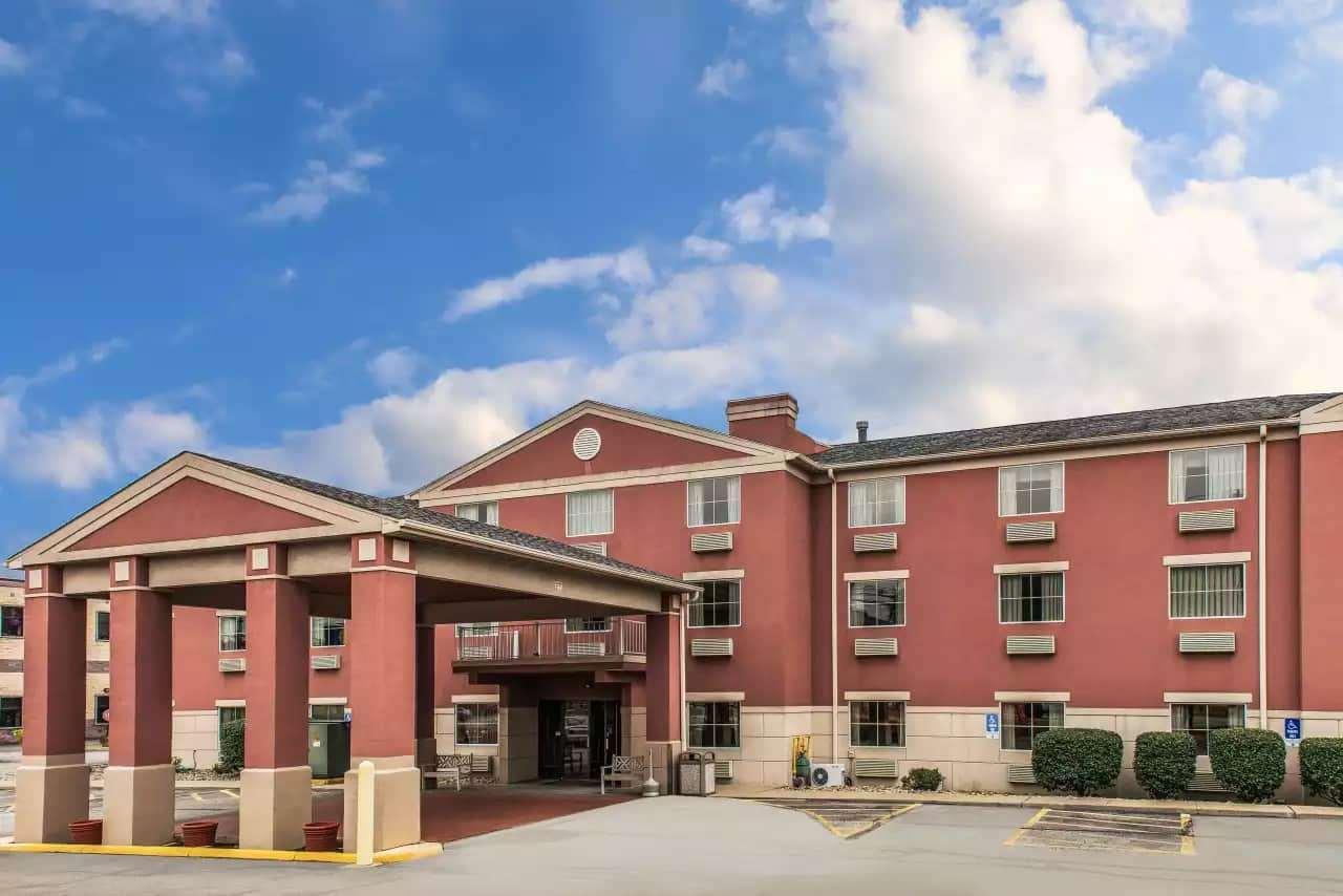 Vista Exterior Wingate by Wyndham Pittsburgh/West Mifflin