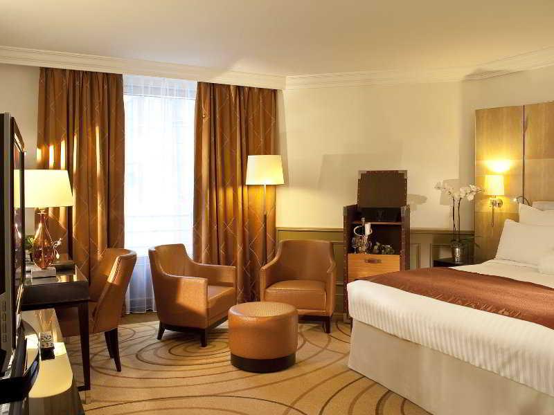Hotel Paris Marriott Champs Elysees Hotel
