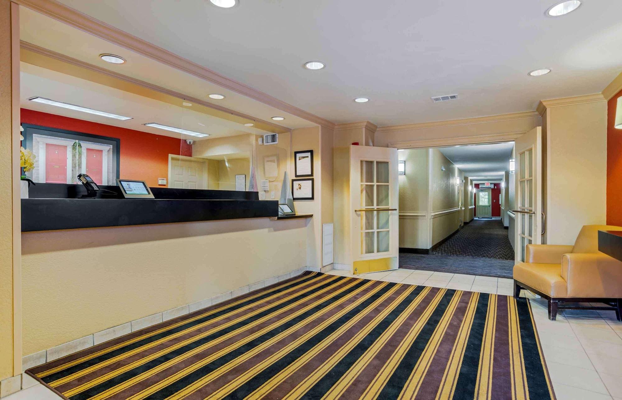 Vista Lobby Extended Stay America Select Suites - Destin - US 98 - Emerald Coast Pkwy.