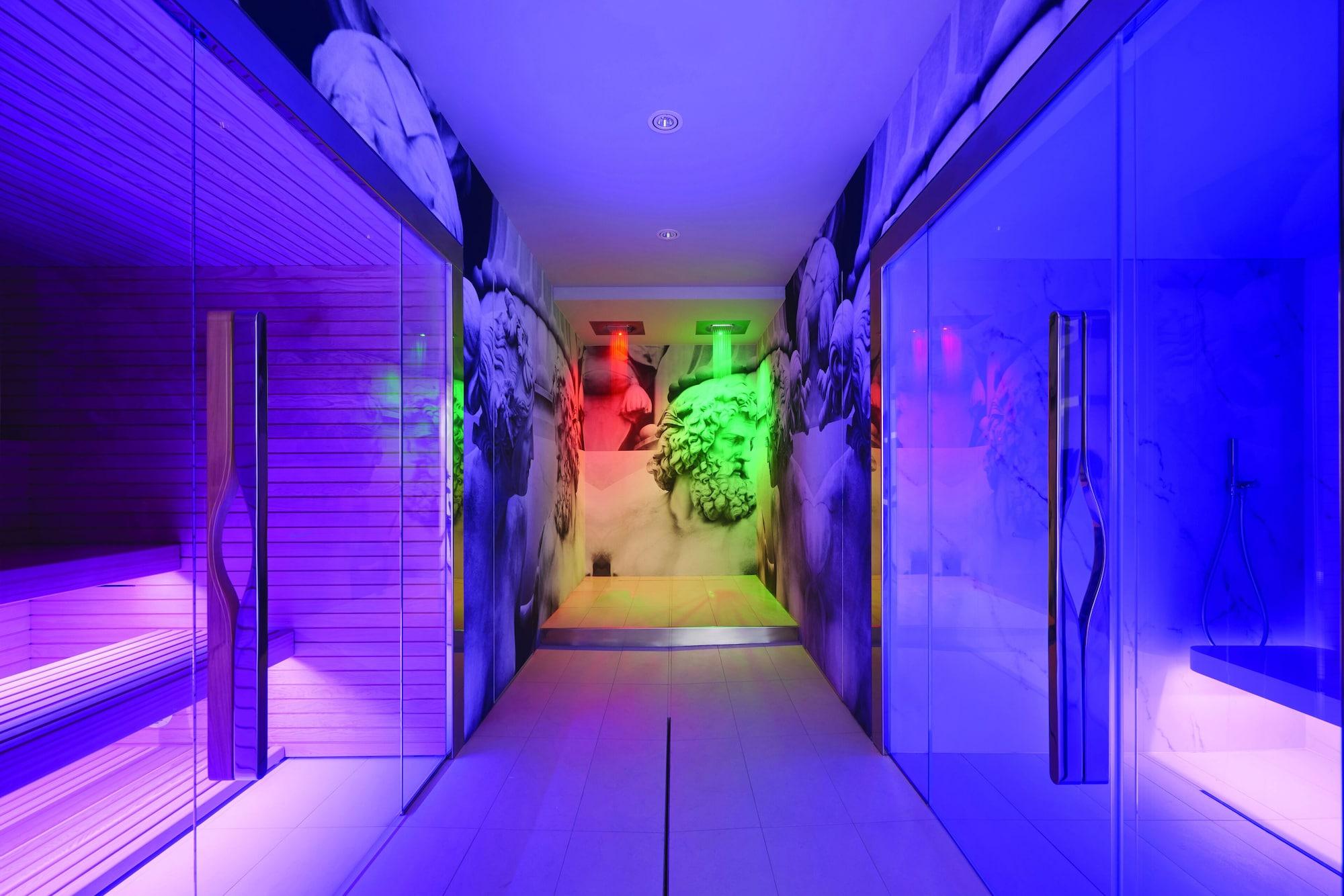 Spa You.Me Design Place Hotel