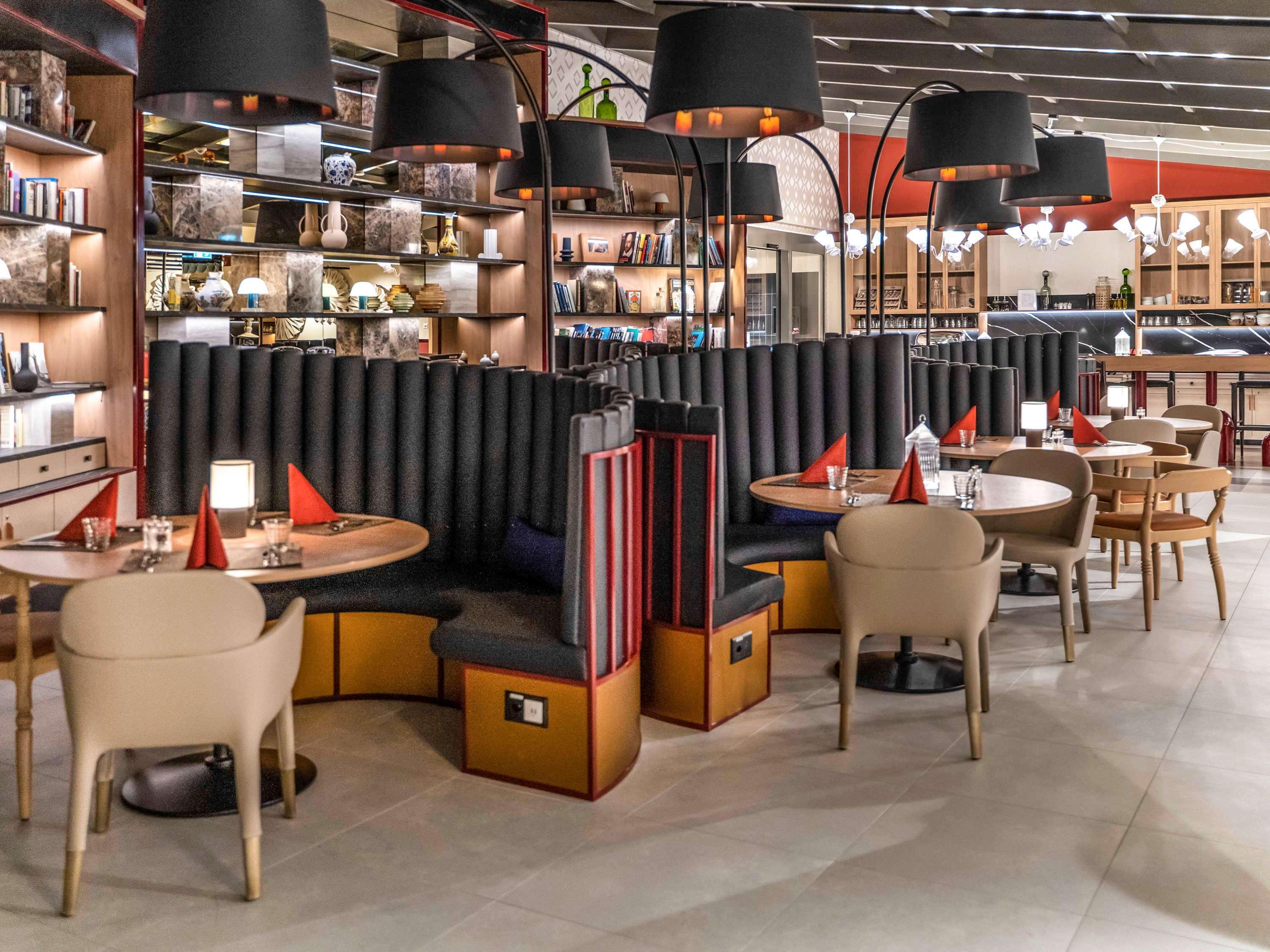 Bar/Salón Aparthotel Adagio Zurich Center