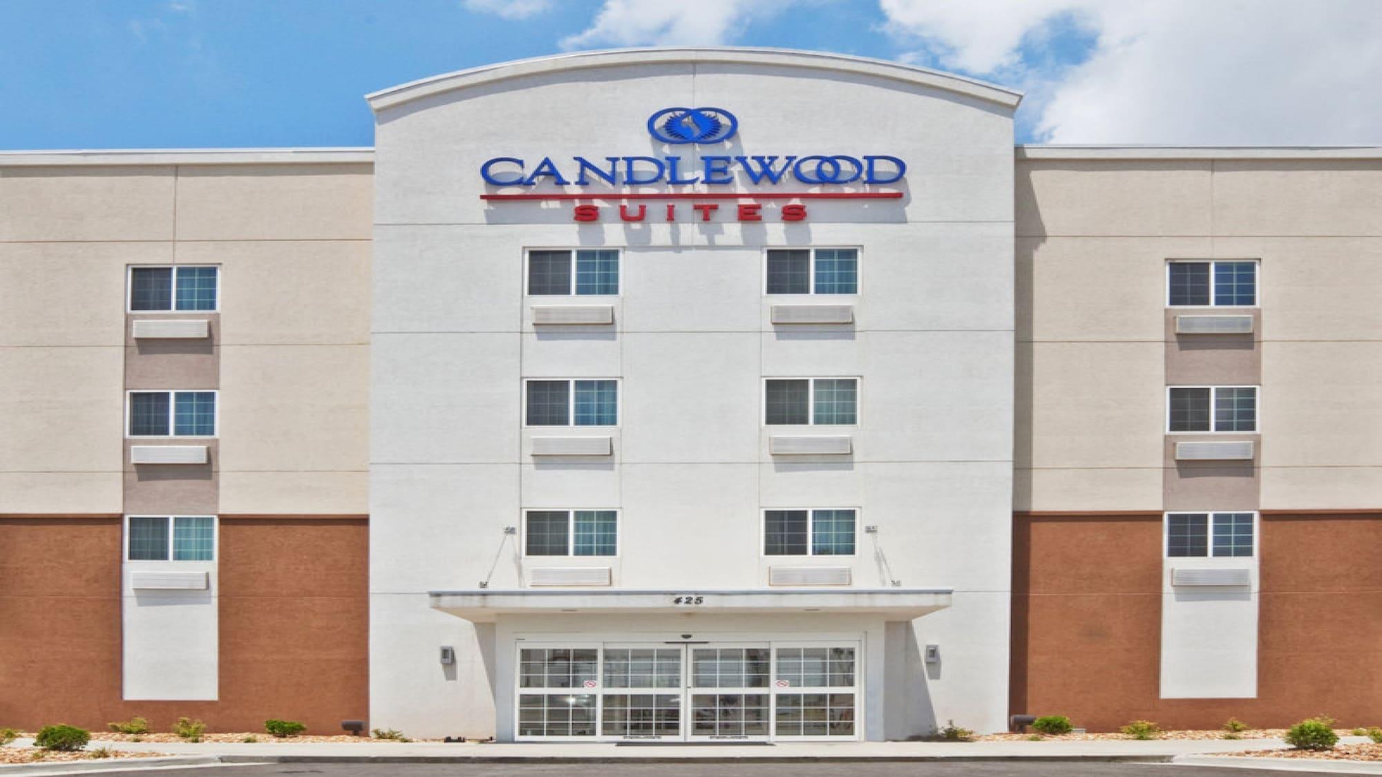 Vista Exterior Candlewood Suites Midland SW by IHG