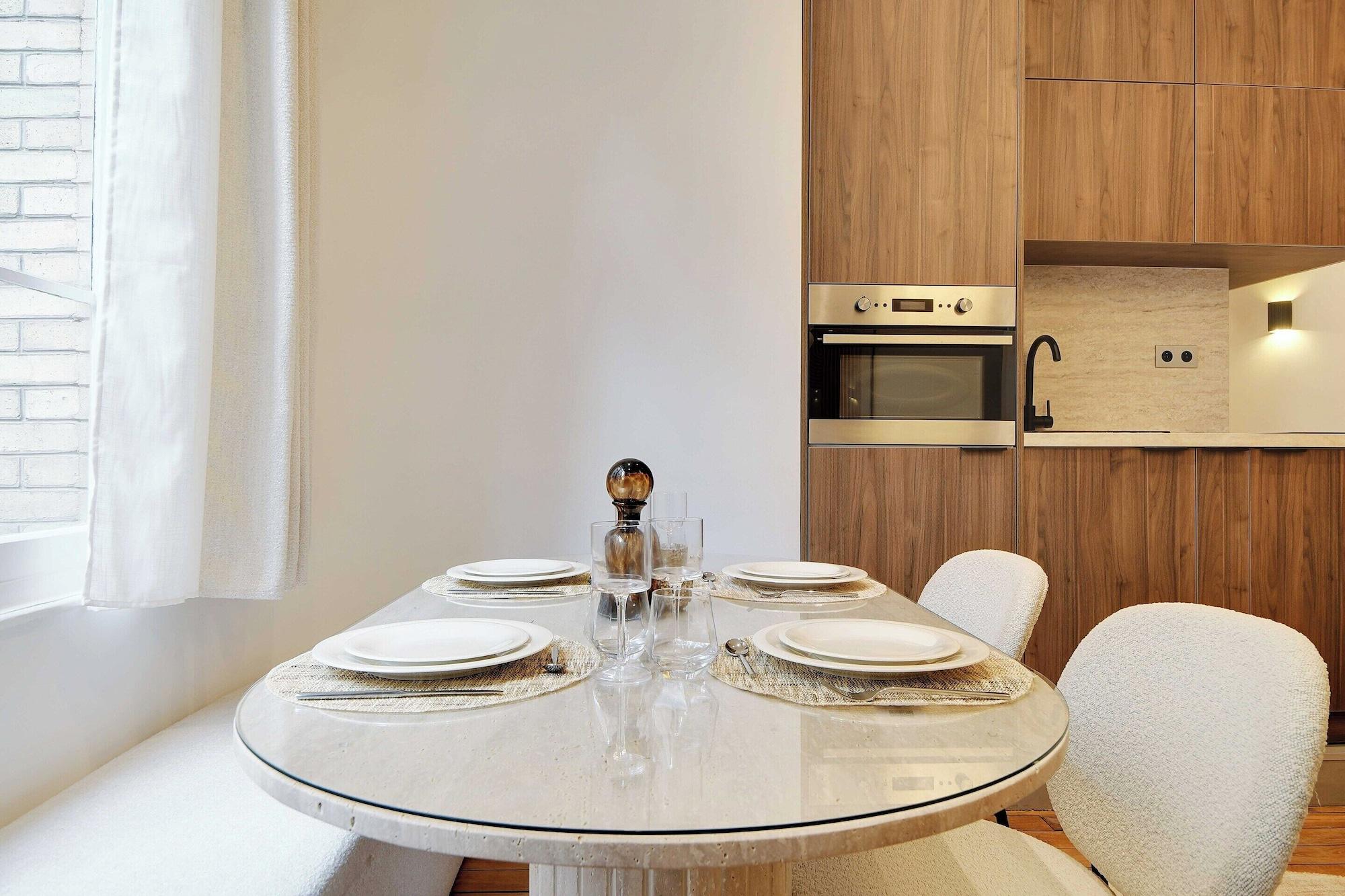 Restaurant Chic Apartment - 1br/4p - Strasbourg-saint-denis