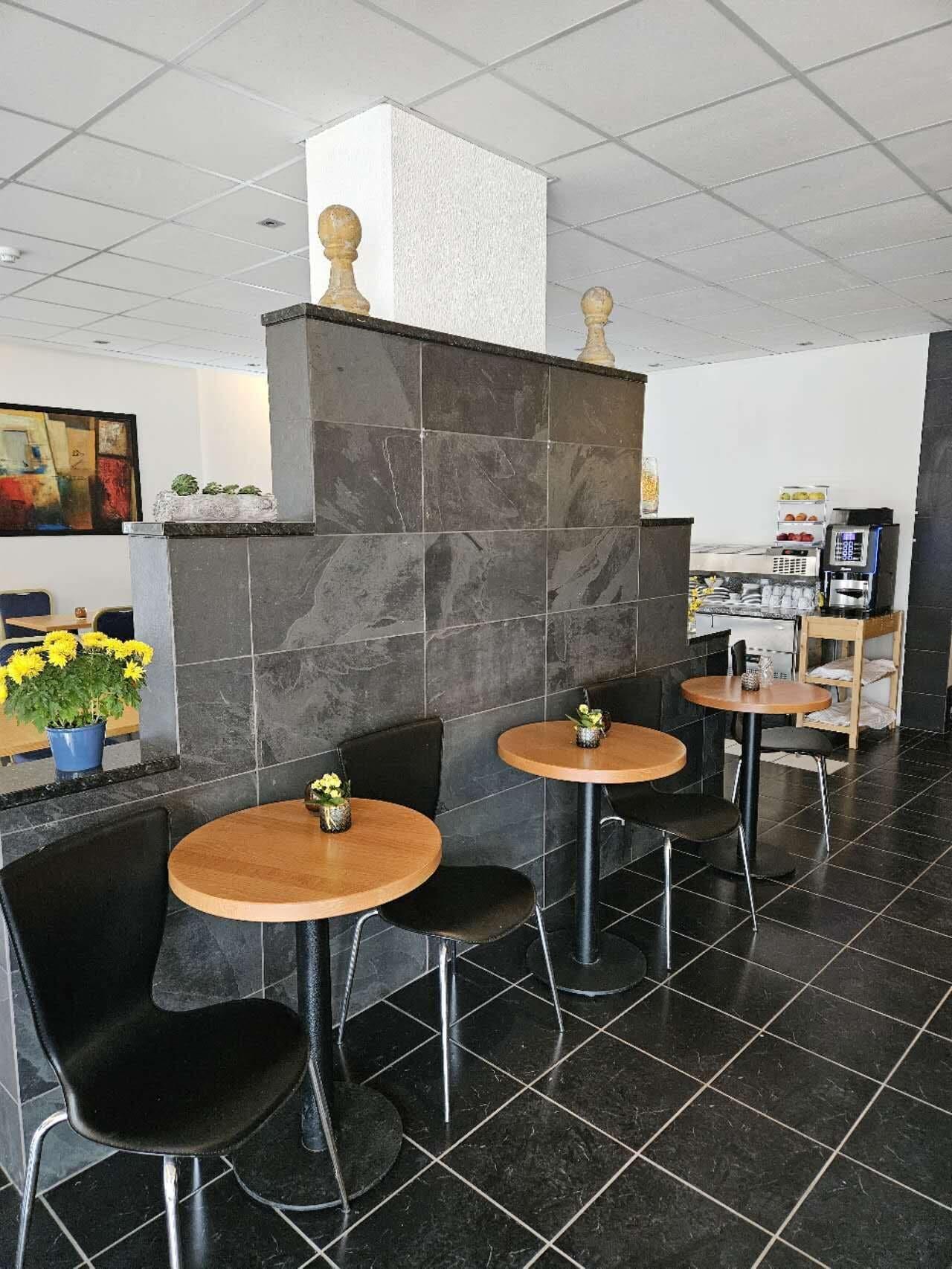 Bar/Salón 101 Guesthouse Hotel