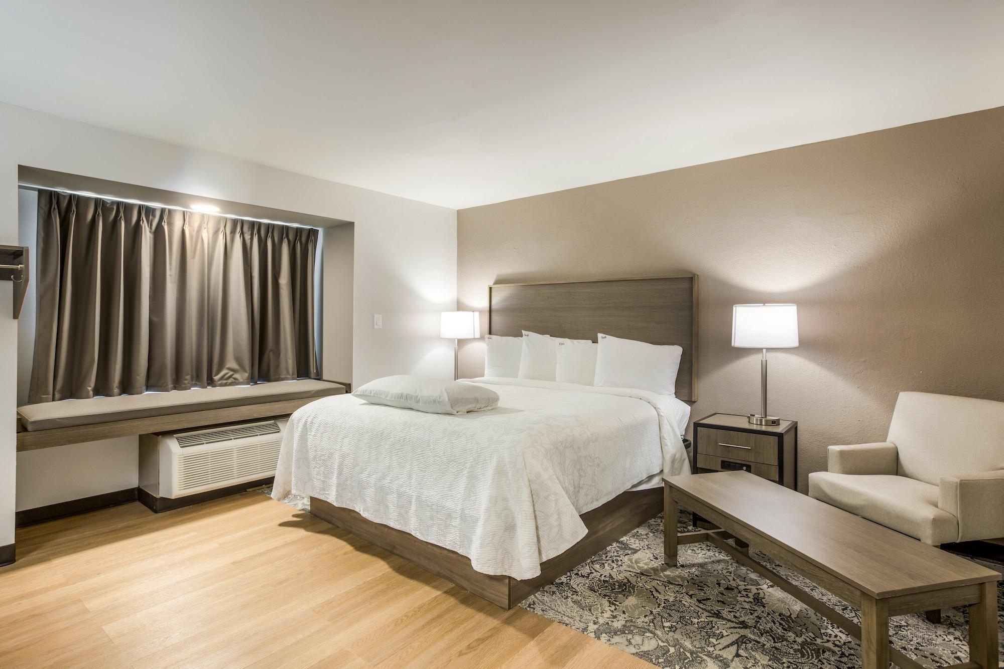 Habitación Red Roof Inn PLUS+ & Suites Savannah - I-95