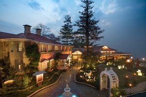 Alojamiento - MAYFAIR Himalayan Spa Resort