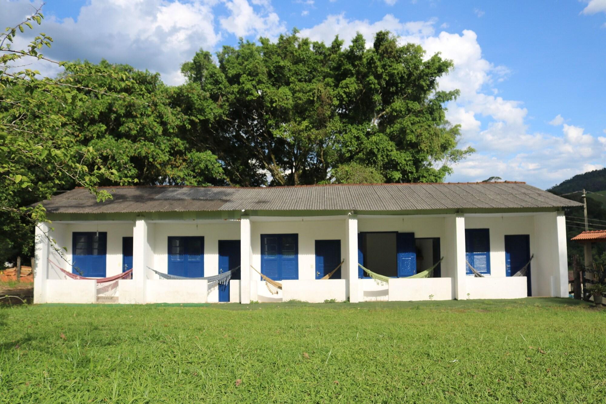 Vista Exterior Pousada Vila Capelinha