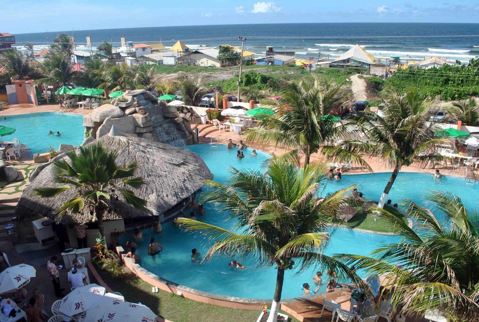 Vista Piscina Hotel Privê do Atalaia