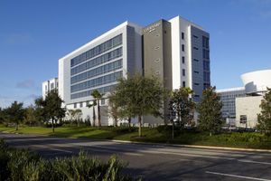 Alojamiento - Courtyard Orlando Lake Nona