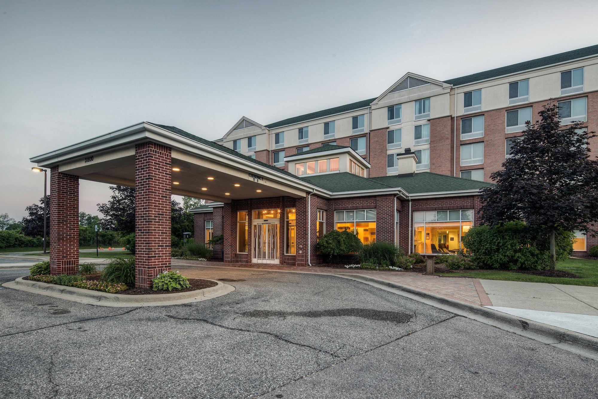 Vista Exterior Hilton Garden Inn Detroit Metro Airport