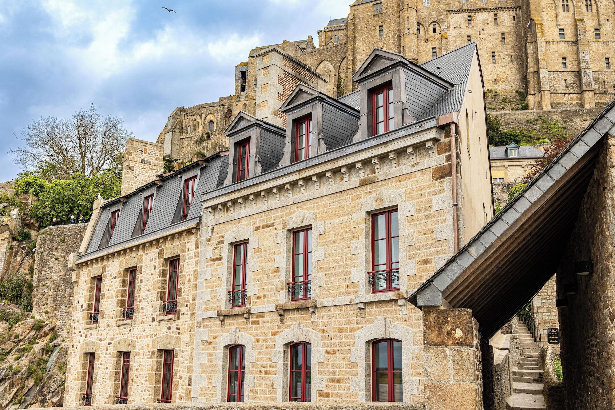 Vista Exterior La Mère Poulard