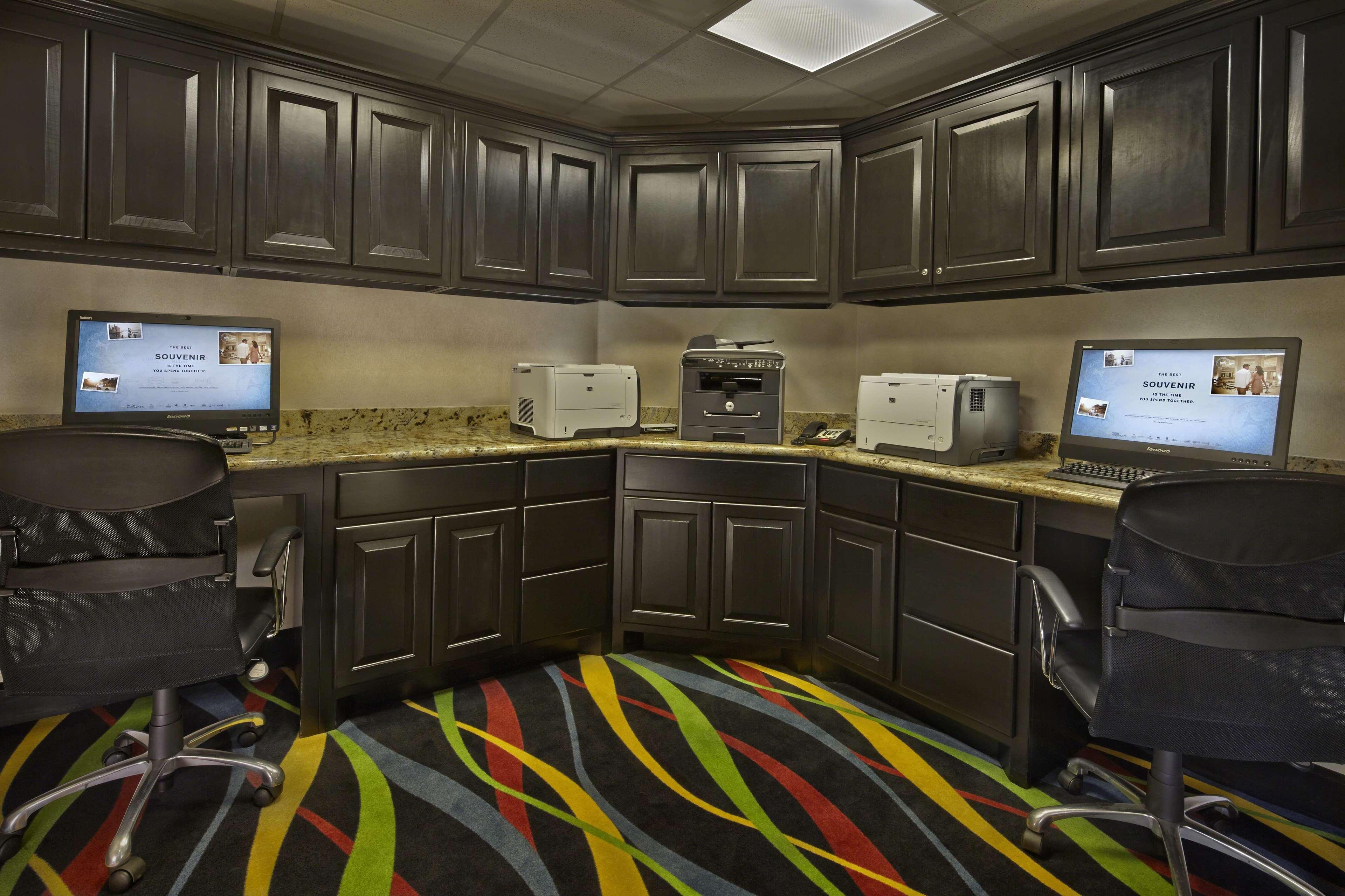 Centro de Negocios Hampton Inn & Suites Decatur