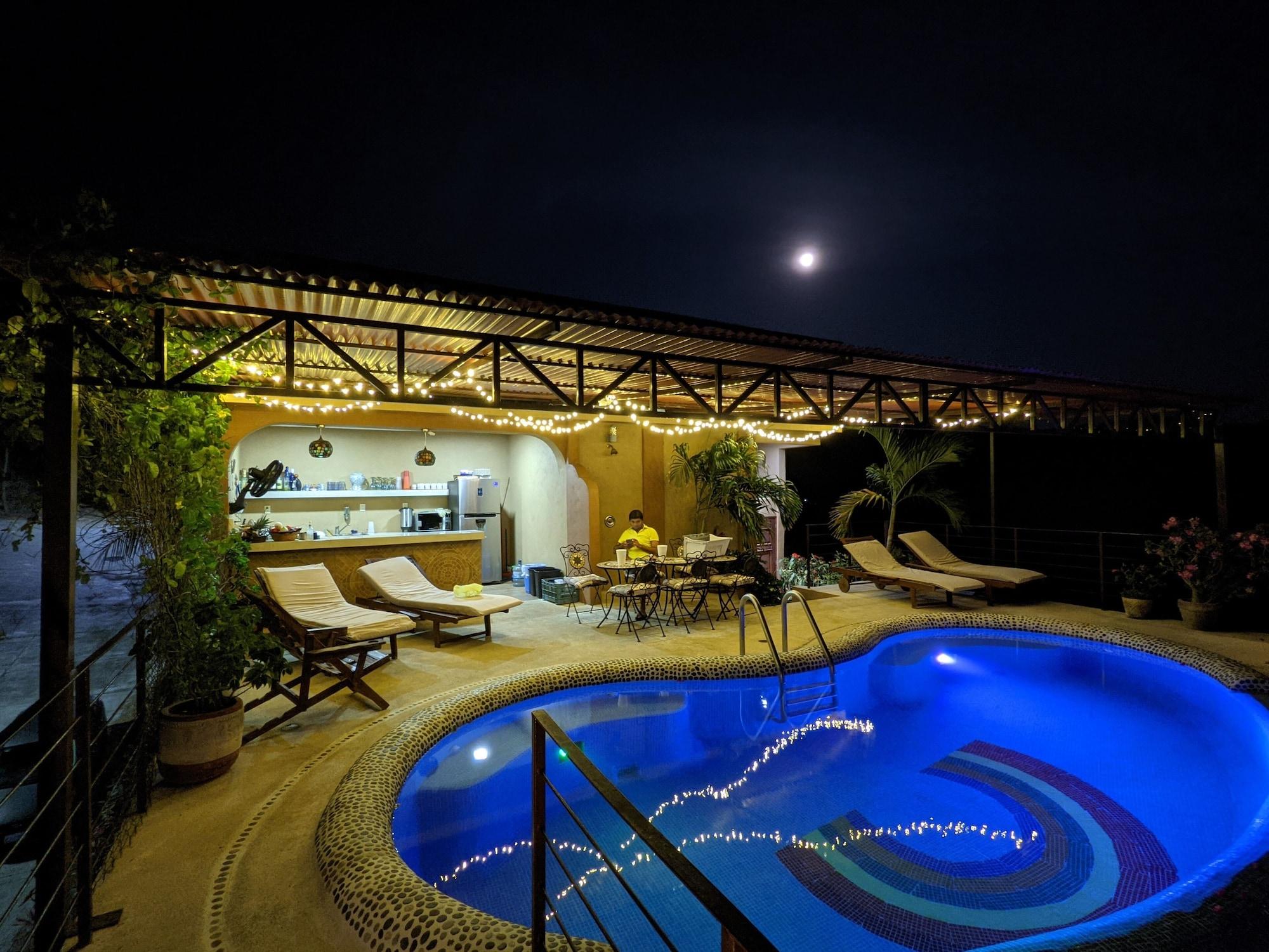 Restaurant Casa Arcoiris Zihuatanejo